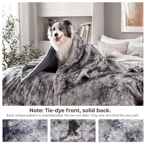 Waterproof Dog Blanket for Large Dogs, Fluffy Faux Fur, 50 X 60'' - view 5