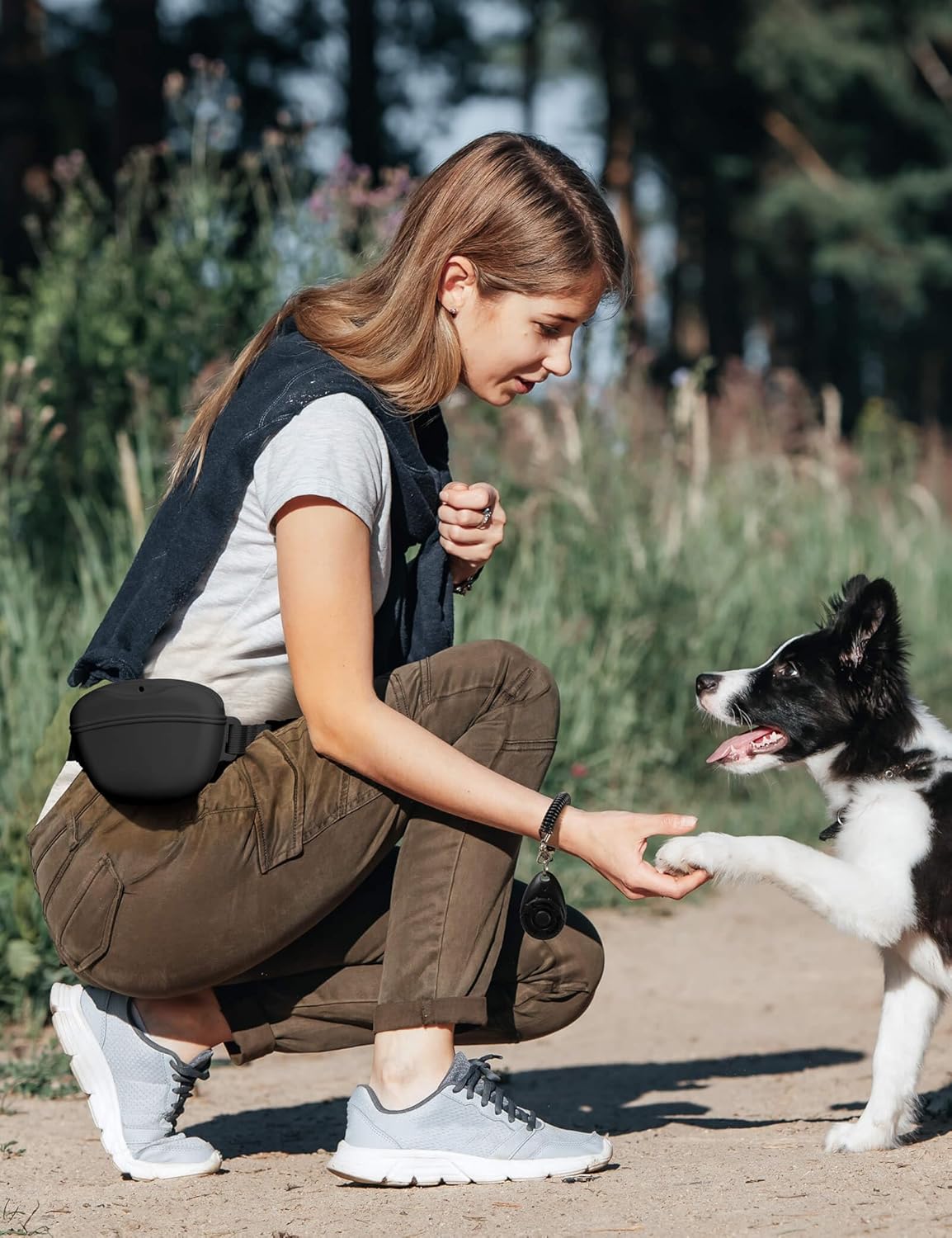 1.67 Cup Dog Treat Pouch with Training Clicker (Black) | Magnetic Closure, Silicone Bag with Waist Belt for Pet Training & Walking, Easy One-hand Treat Access - view 3