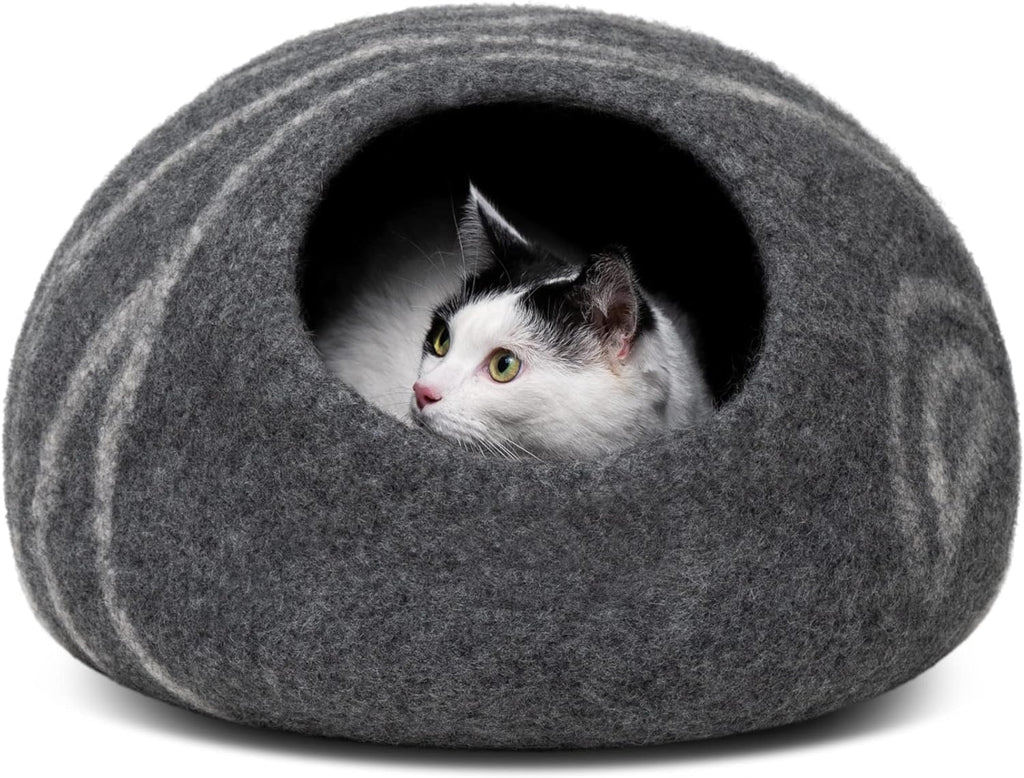 Cat cave – premium felt cat bed enclosure for indoor cats, handmade merino wool (dark grey, medium)