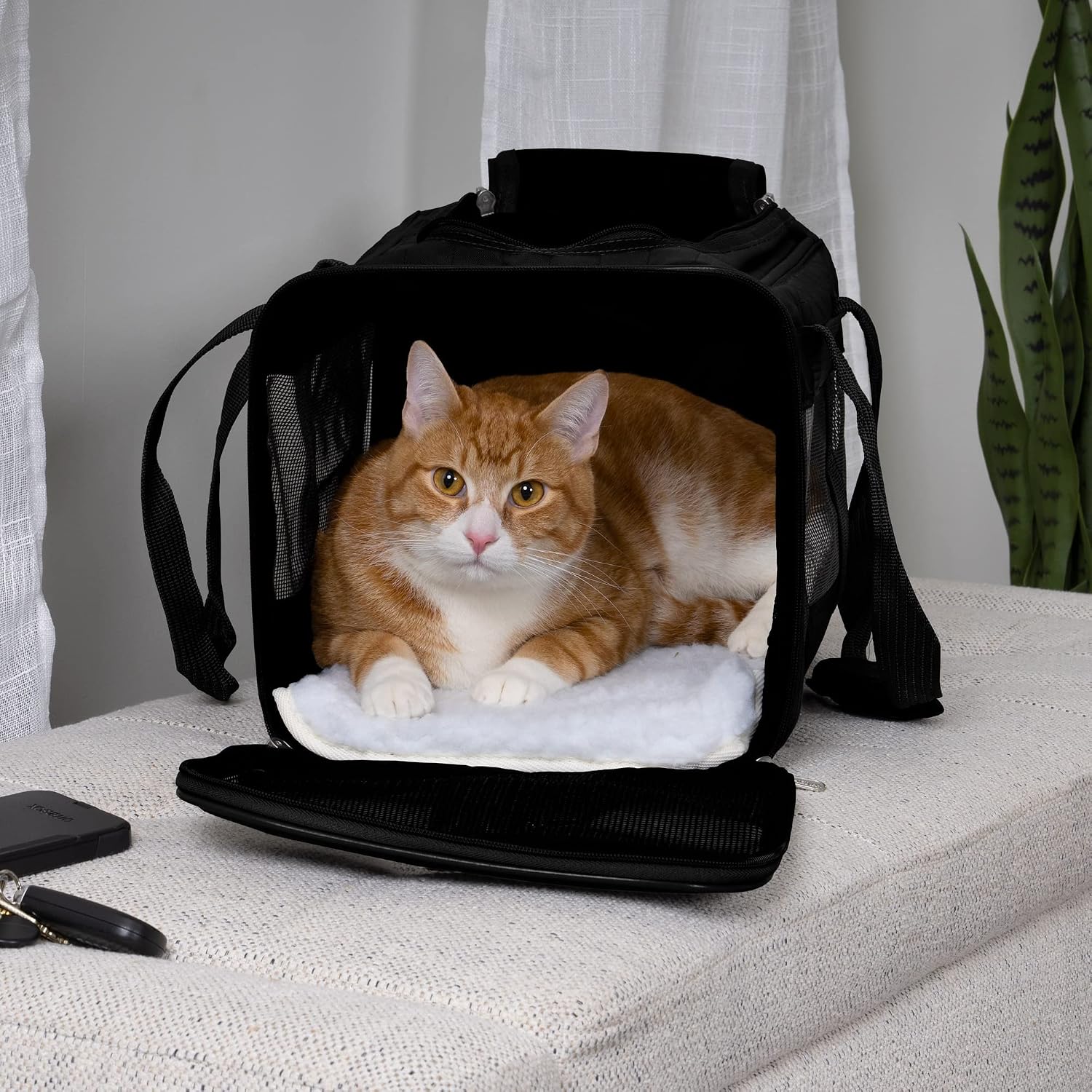 Sherpa Original Deluxe Travel Pet Carrier, Airline Approved & Guaranteed On Board - Black, Medium - view 2