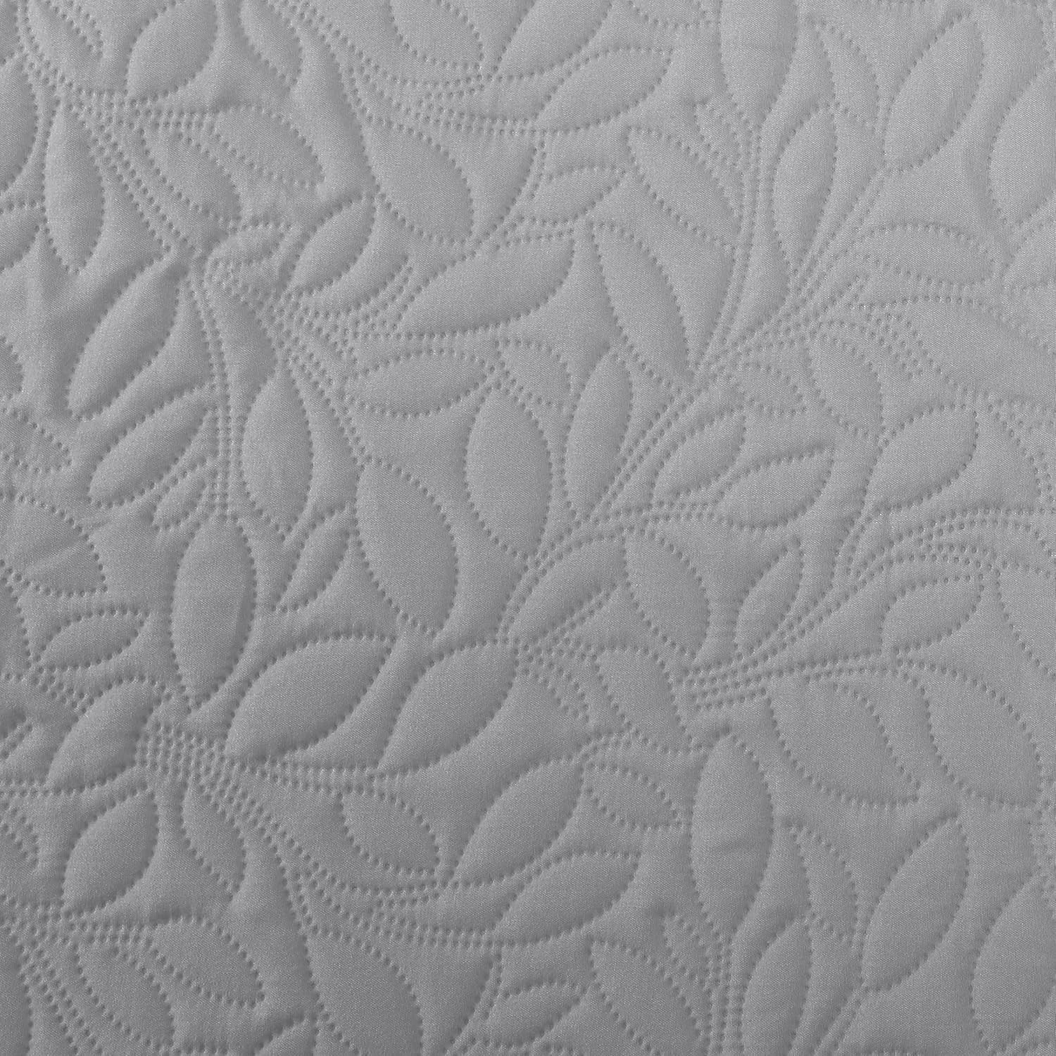 Waterproof Dog Bed Cover Reversible Leak Proof Pet Blanket Replacement Mat for Furniture Washable Couch Cover Sofa Cover for Dogs Cat(82x86 Inch, Light Gray/Ivory) - view 4